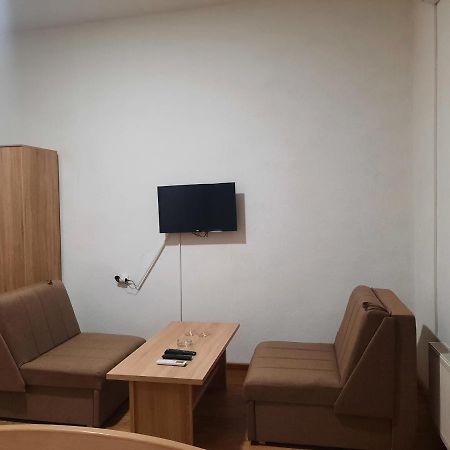 Apartmani Aleksandar Nevesinje Εξωτερικό φωτογραφία